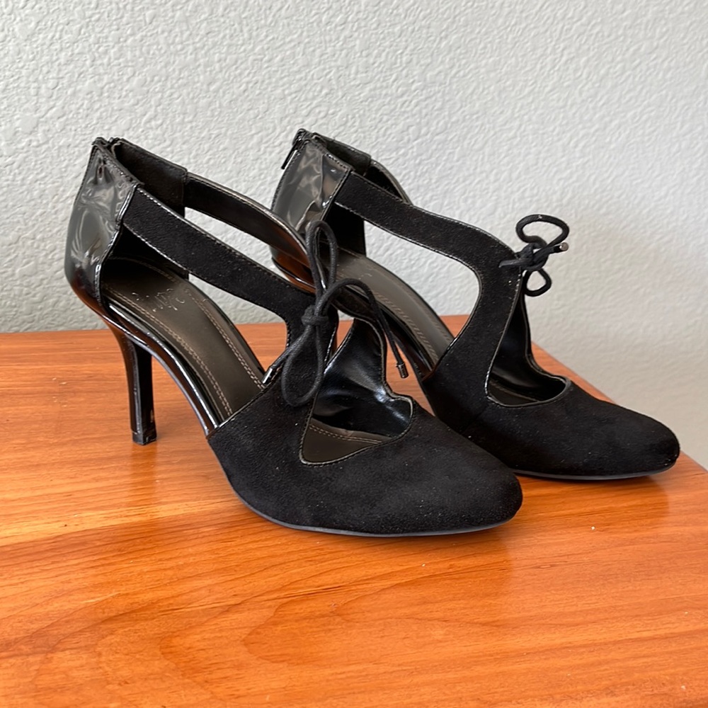 IMPO black faux suede 3 inch high shoes, size 7.5 women’s. Patent leathe… - Picture 2 of 9
